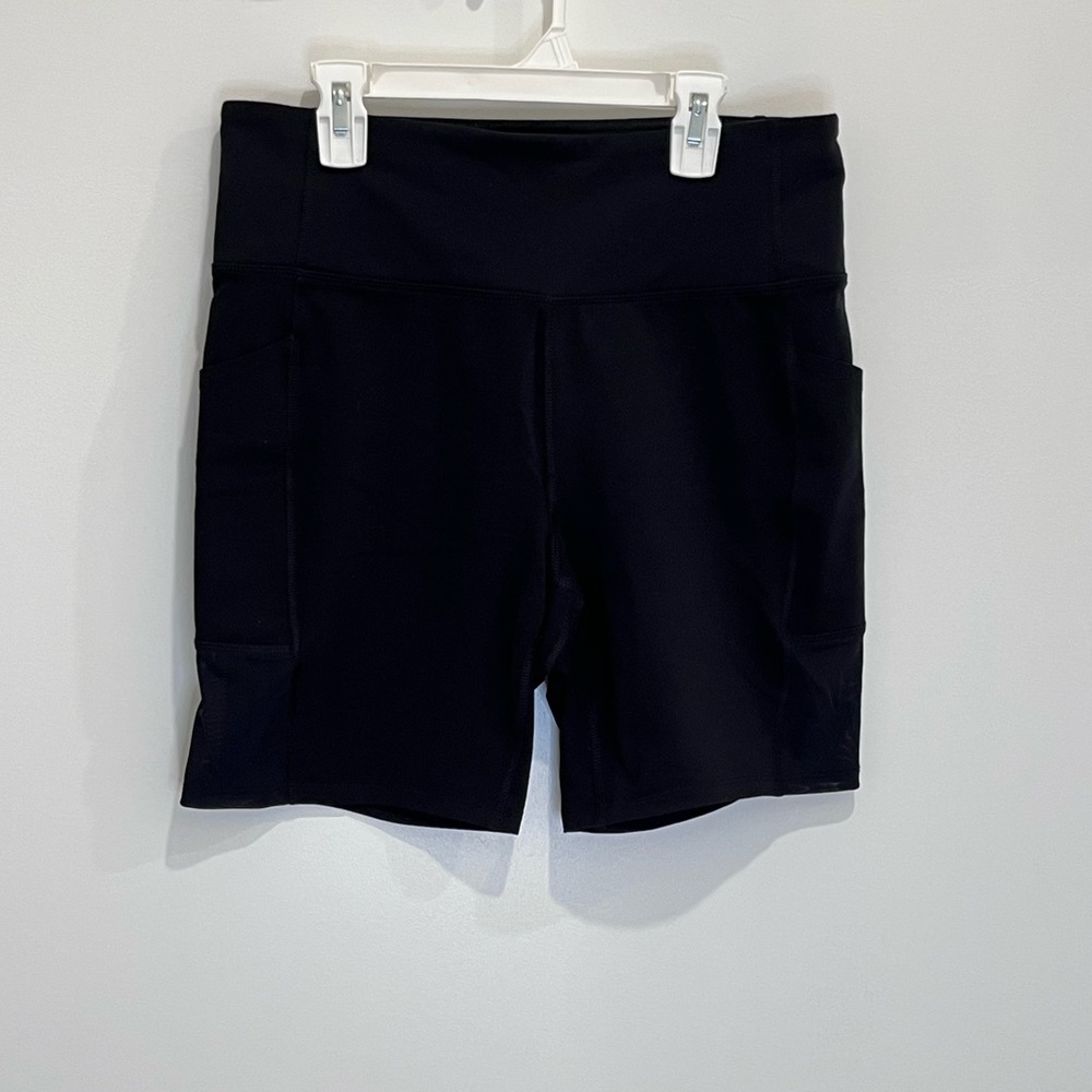 Tek Gear Black Colored Spandex Shapewear with Pockets and Mesh Detail Size L